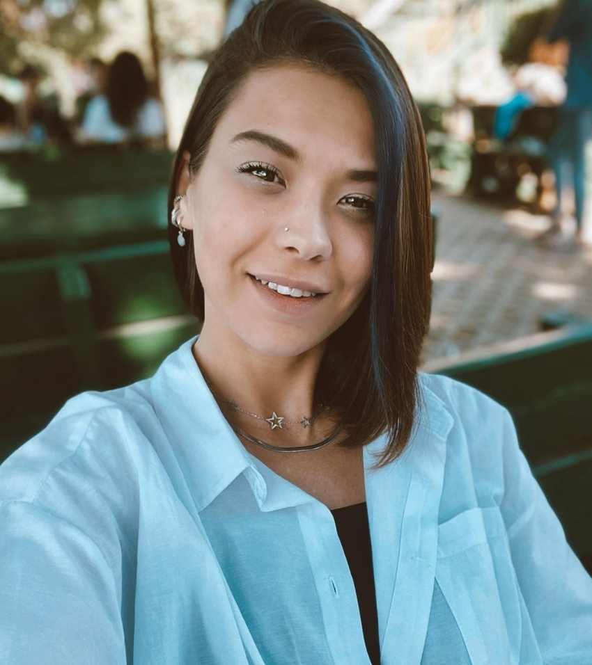 Bağlanma bebeğin en önemli var olma çabasıdır ve bu tek taraflı değildir.